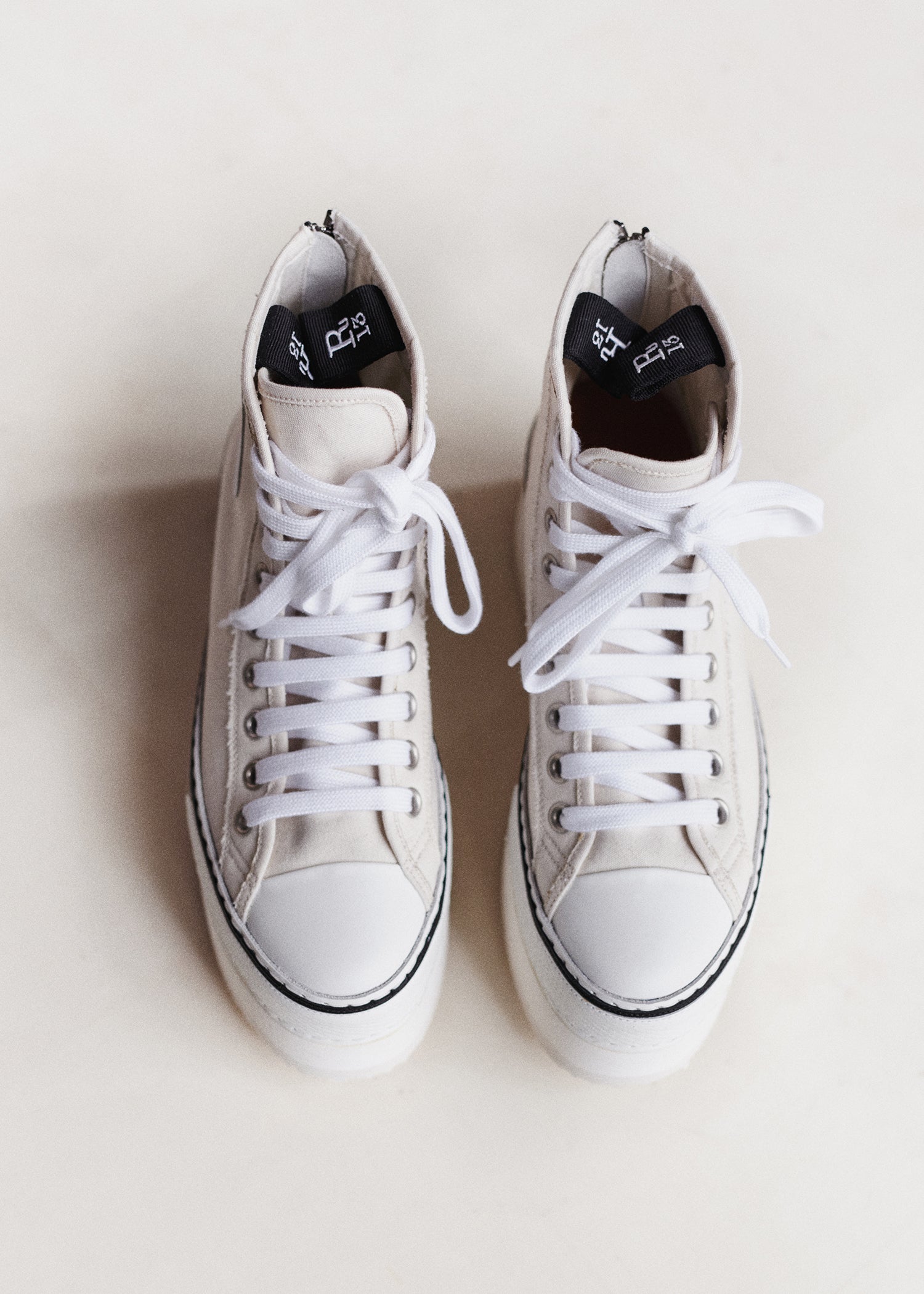 Courtney Sneakers