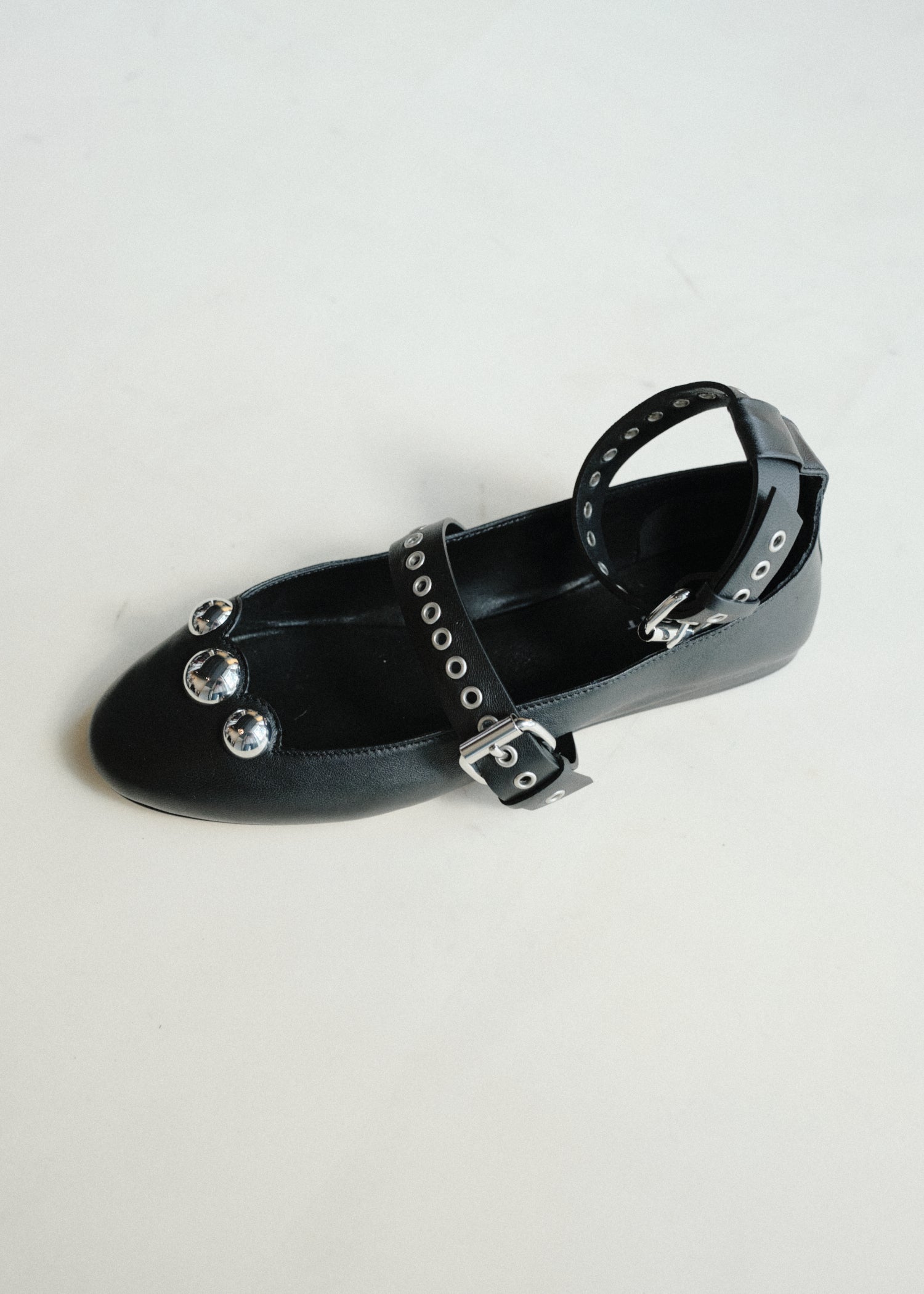 Ylzae Flats